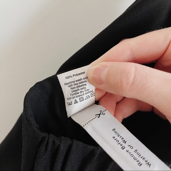 Madewell Drapey Pull-On Shorts in True Black Women’s XXS - Picture 8 of 9